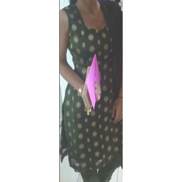 Mehendi Green Pajami Suit - Picture 1 of 2